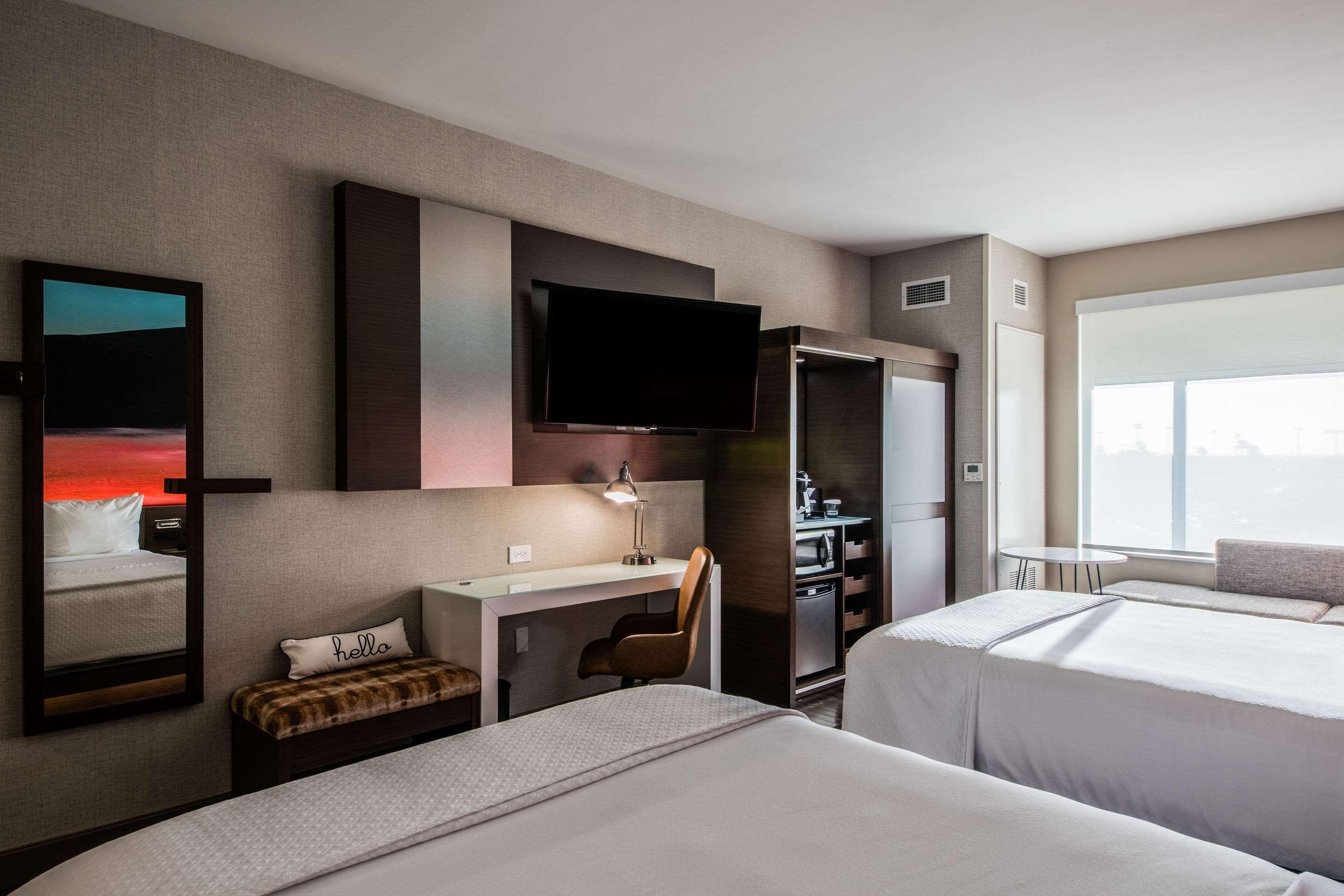 Cambria Hotel Mcallen Convention Center Экстерьер фото