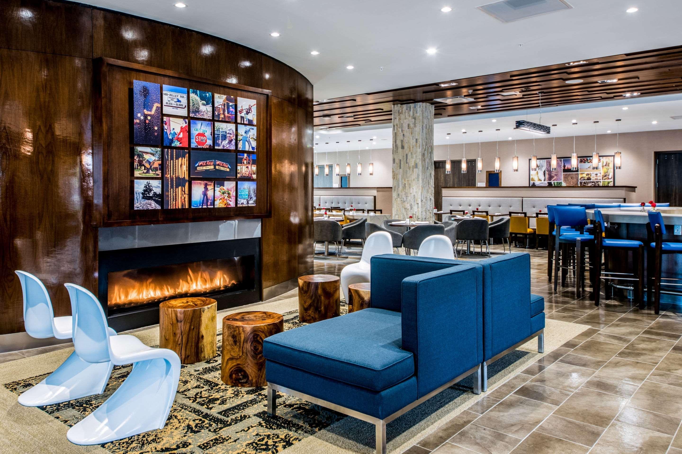 Cambria Hotel Mcallen Convention Center Экстерьер фото