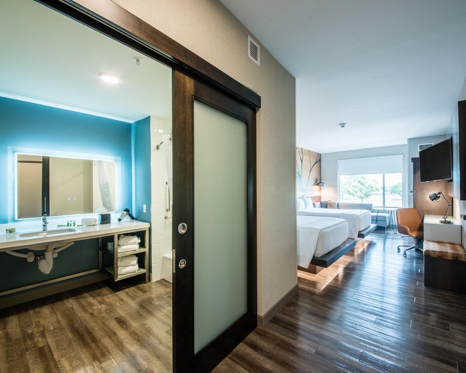 Cambria Hotel Mcallen Convention Center Экстерьер фото