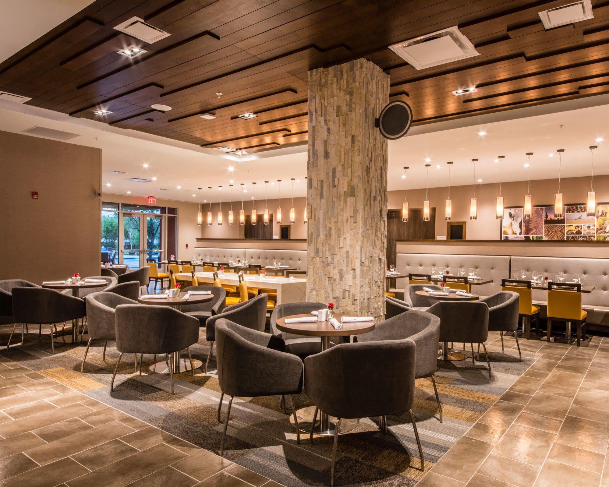 Cambria Hotel Mcallen Convention Center Экстерьер фото